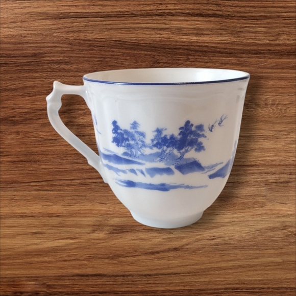 Teleflora Teacup And Saucer Set Blue Willow - Picture 5 of 5